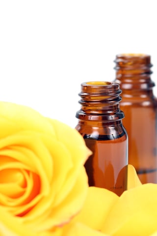 8 Fun Aromatherapy Facts