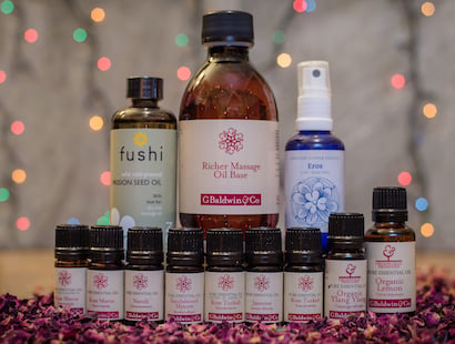 Romantic Massage Ideas: Five Ways to Treat Your Special Someone