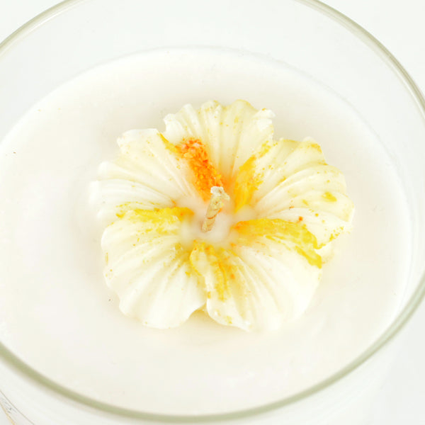 Yasmid's Beauty Petitgrain Essential Oil Soy Wax Candle 200g.